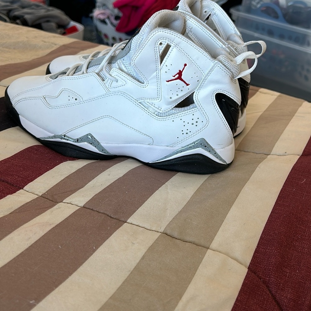 Jordan’s size 10